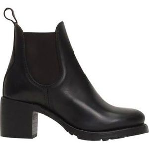 FRYE 🇺🇸 Leather Sabrina Chelsea Boot Black